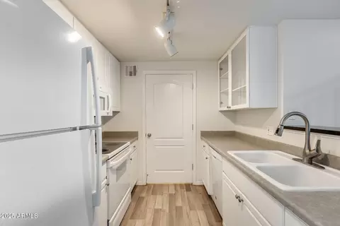 1701 E Colter St #453, Phoenix, AZ 85016 photo 5