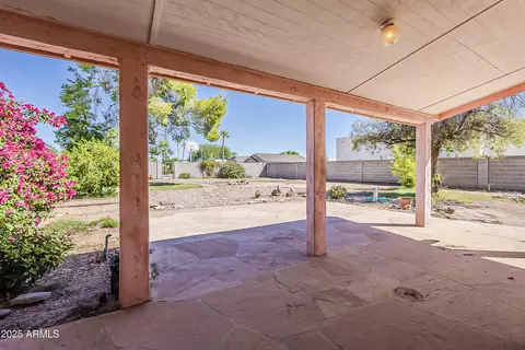 Exterior - 19008 N 30th St, Phoenix, AZ 85050 photo 6 of 21