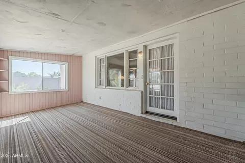 Exterior - 19008 N 30th St, Phoenix, AZ 85050 photo 4 of 21