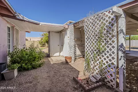 Exterior - 19008 N 30th St, Phoenix, AZ 85050 photo 16 of 21