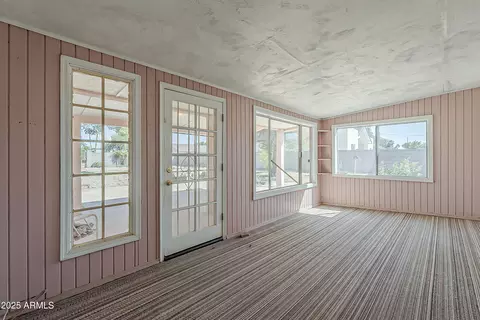 Exterior - 19008 N 30th St, Phoenix, AZ 85050 photo 3 of 21