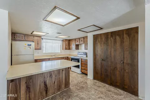 Kitchen - 19008 N 30th St, Phoenix, AZ 85050 photo 1 of 5