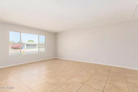 Living - 5521 E Duncan St, Mesa, AZ 85205 photo 1 of 5