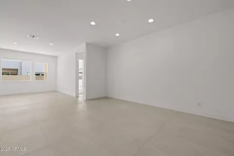 10321 E Utah Ave, Mesa, AZ 85212 photo 9