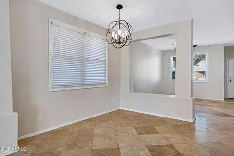 Dining - 2315 E Pecan Rd, Phoenix, AZ 85040 photo 1 of 1