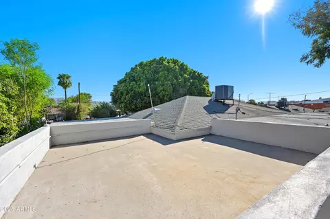 Exterior - 20 E Saint Charles Ave, Phoenix, AZ 85042 photo 5 of 6