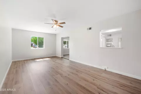 Living - 20 E Saint Charles Ave, Phoenix, AZ 85042 photo 7 of 9