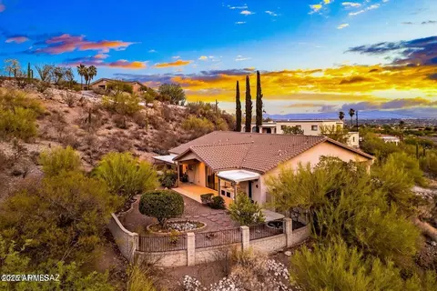 6440 N Mesa View Dr, Tucson, AZ 85718