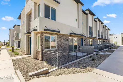 651 N Ironwood Dr #61, Apache Junction, AZ 85119