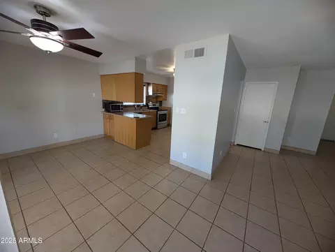 Dining - 2810 E Willow Ave, Phoenix, AZ 85032 photo 1 of 1