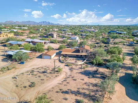 6319 E Lowden Rd, Cave Creek, AZ 85331