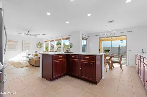 Kitchen - 3771 E Betsy Ln, Gilbert, AZ 85296 photo 5 of 5