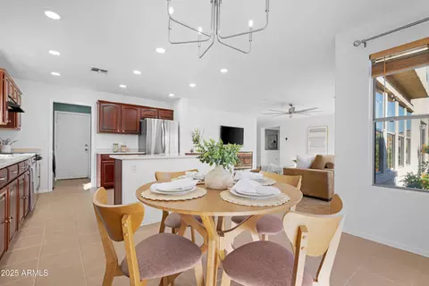 Dining - 3771 E Betsy Ln, Gilbert, AZ 85296 photo 2 of 6