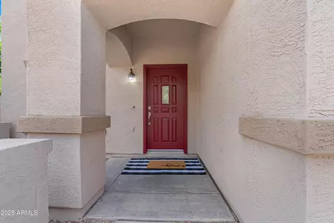 Exterior - 3771 E Betsy Ln, Gilbert, AZ 85296 photo 3 of 5