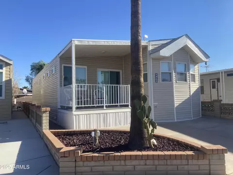 1363 W Chesapeake Dr, Apache Junction, AZ 85119