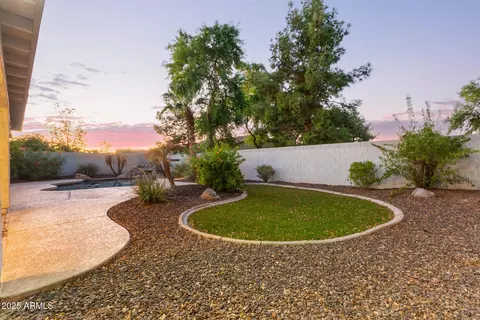 2020 W Carter Rd, Phoenix, AZ 85041 photo 28