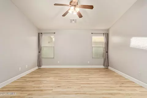 2020 W Carter Rd, Phoenix, AZ 85041 photo 12