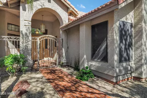 15217 S 36th Pl, Phoenix, AZ 85044 photo 3