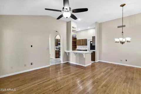 15217 S 36th Pl, Phoenix, AZ 85044 photo 11