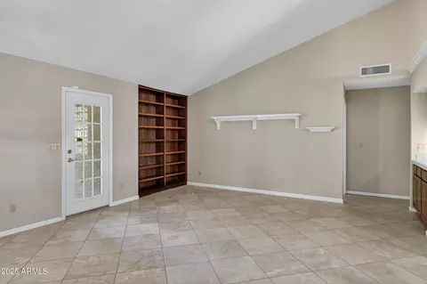 15217 S 36th Pl, Phoenix, AZ 85044 photo 7