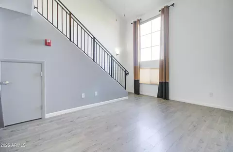 Living - 1005 E 8th St #3015, Tempe, AZ 85281 photo 5 of 6