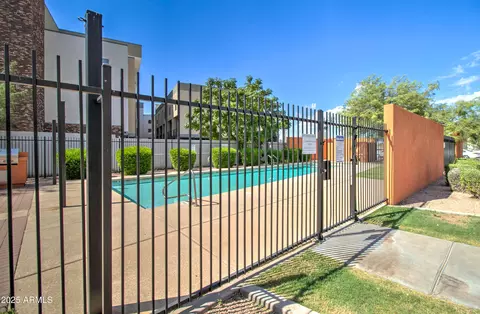 Exterior - 1005 E 8th St #3015, Tempe, AZ 85281 photo 4 of 5
