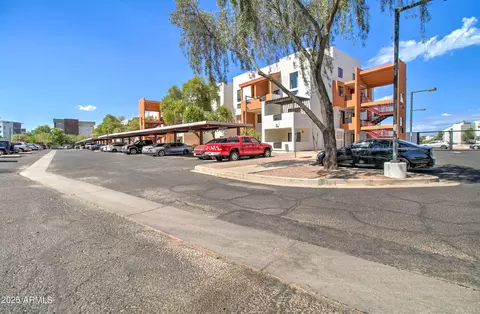 Exterior - 1005 E 8th St #3015, Tempe, AZ 85281 photo 2 of 5