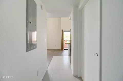 Entry Way - 1005 E 8th St #3015, Tempe, AZ 85281 photo 3 of 5