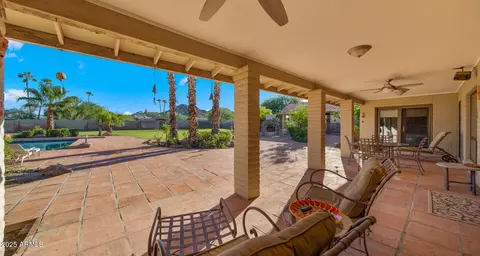 Exterior - 4631 E Cochise Dr, Phoenix, AZ 85028 photo 4 of 4