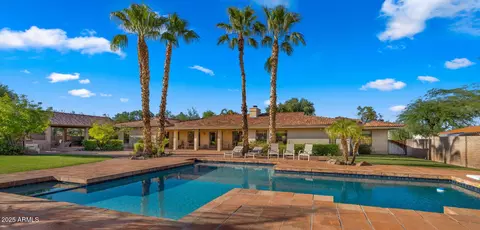 Exterior - 4631 E Cochise Dr, Phoenix, AZ 85028 photo 2 of 4
