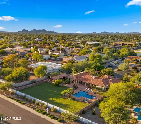 View/Area - 4631 E Cochise Dr, Phoenix, AZ 85028 photo 3 of 3