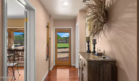 Entry Way - 4631 E Cochise Dr, Phoenix, AZ 85028 photo 1 of 1