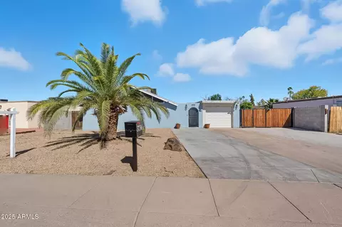 3736 W Mercer Ln, Phoenix, AZ 85029