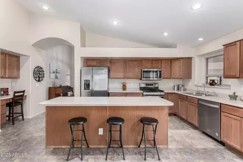 9521 W Ruth Ave, Peoria, AZ 85345