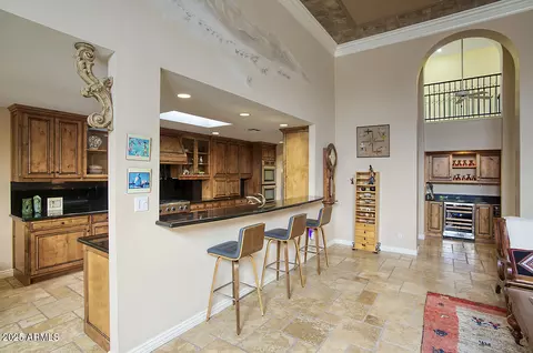 Kitchen - 2637 E Beekman Pl, Phoenix, AZ 85016 photo 1 of 3