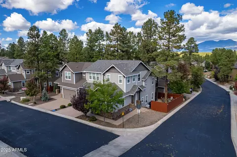 3322 S Hannah Ln, Flagstaff, AZ 86005