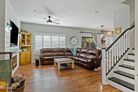 1523 Elgin St, Gilbert, AZ 85295 photo 8