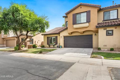 1523 Elgin St, Gilbert, AZ 85295 photo 3