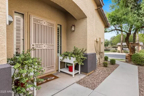 1523 Elgin St, Gilbert, AZ 85295 photo 5