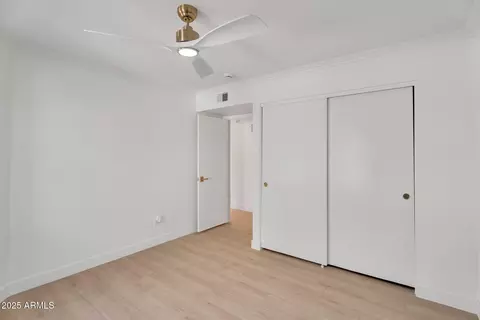 4507 E Monte Way, Phoenix, AZ 85044 photo 9