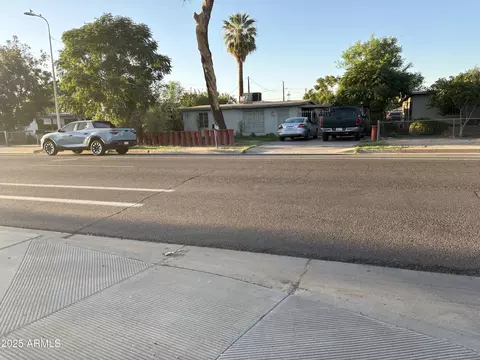 1548 W Roeser Rd, Phoenix, AZ 85041