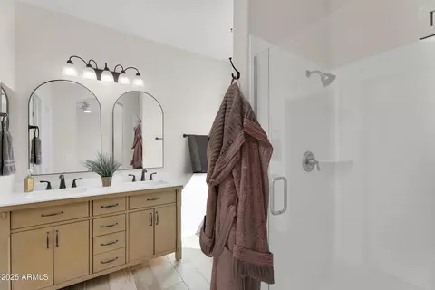 Bath - 3551 E Cabrillo Ct, Gilbert, AZ 85297 photo 1 of 3