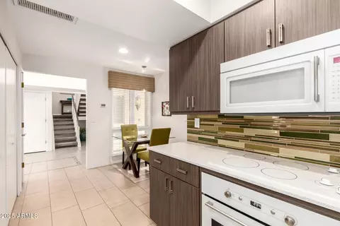 Kitchen - 4605 Euclid Ave, Phoenix, AZ 85044 photo 1 of 3