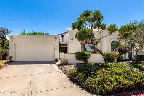 4605 Euclid Ave, Phoenix, AZ 85044