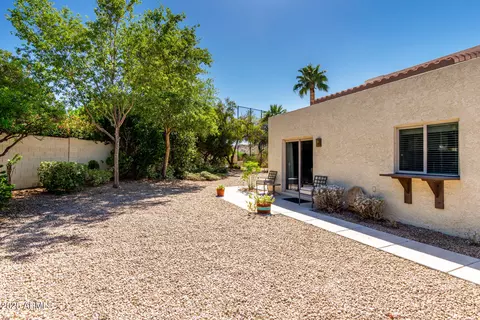 Exterior - 4605 Euclid Ave, Phoenix, AZ 85044 photo 7 of 9