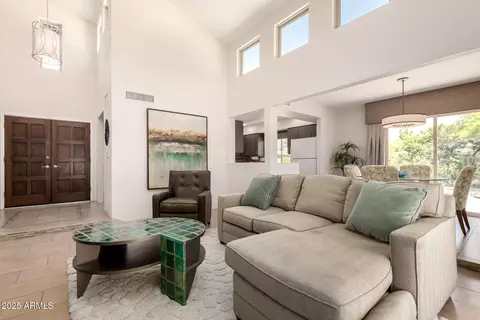 Living - 4605 Euclid Ave, Phoenix, AZ 85044 photo 2 of 4