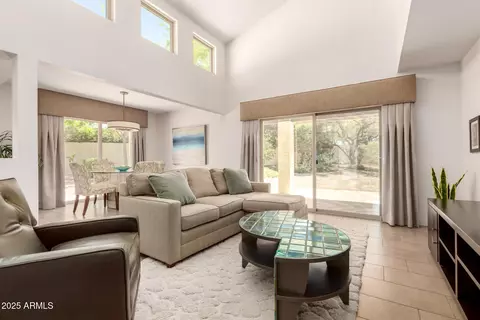 Living - 4605 Euclid Ave, Phoenix, AZ 85044 photo 1 of 4