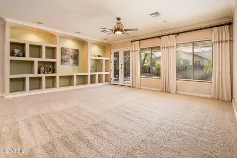 1371 E Shamrock St, Gilbert, AZ 85295 photo 4