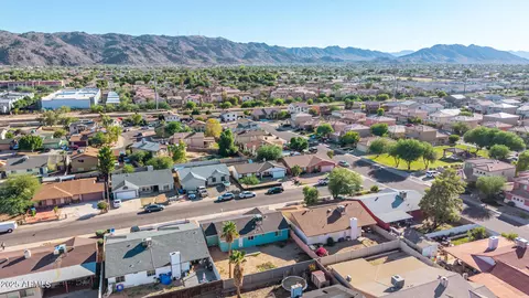 View/Area - 1412 E Carter Rd, Phoenix, AZ 85042 photo 7 of 9