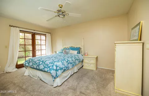 Bedroom - 629 E Jeffrey Ave, Phoenix, AZ 85020 photo 3 of 4